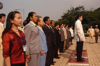 SSEAYP Wreath Laying2